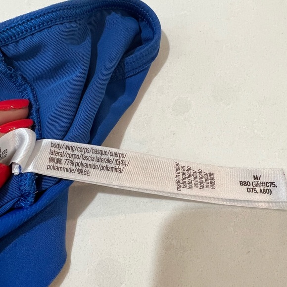 Victoria Sport Blue Mesh Sports Bra - Picture 8 of 8